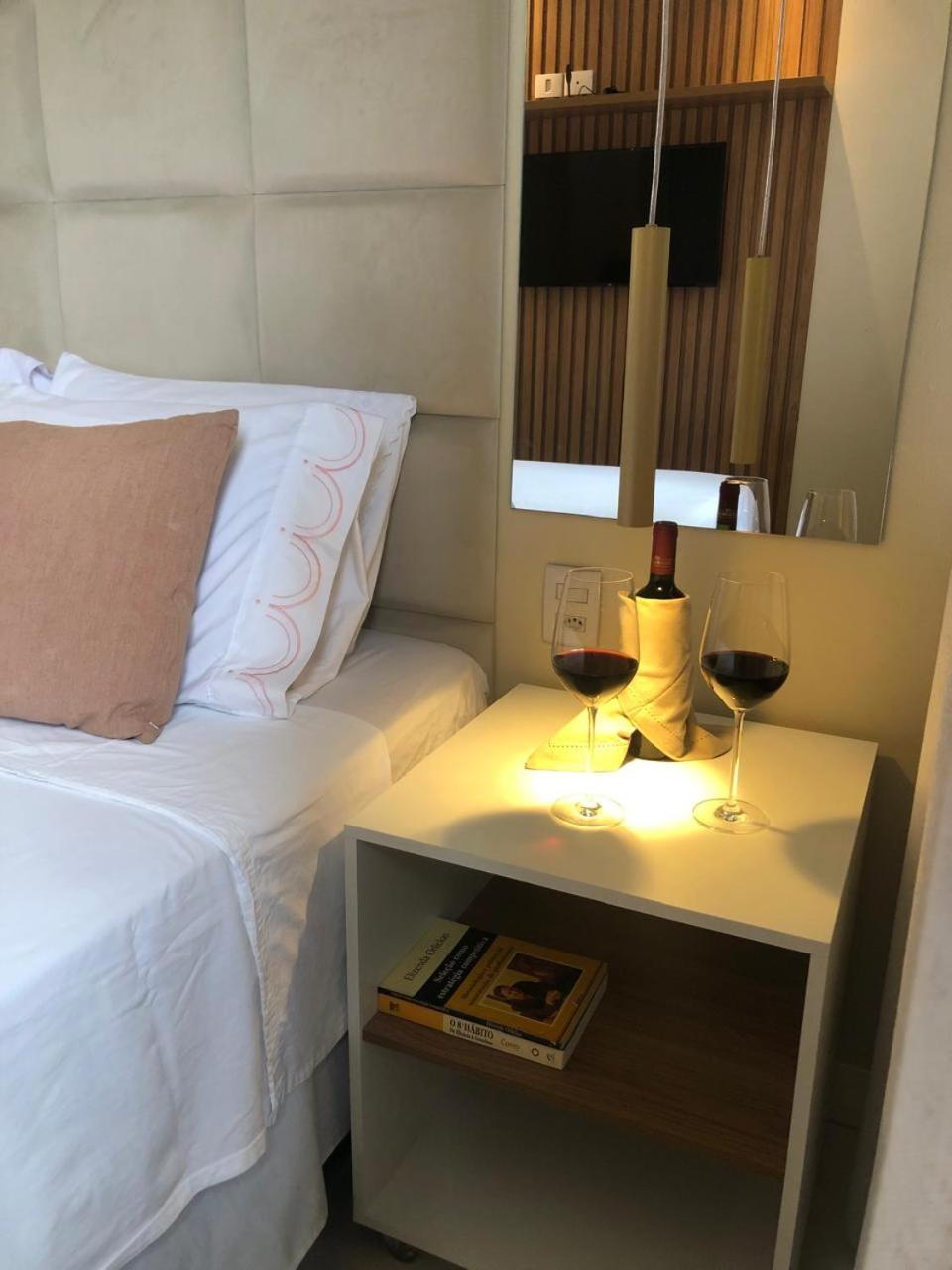 Oito Zero Um - Flat Sol Victoria Marina Apartment ซัลวาดอร์ ภายนอก รูปภาพ
