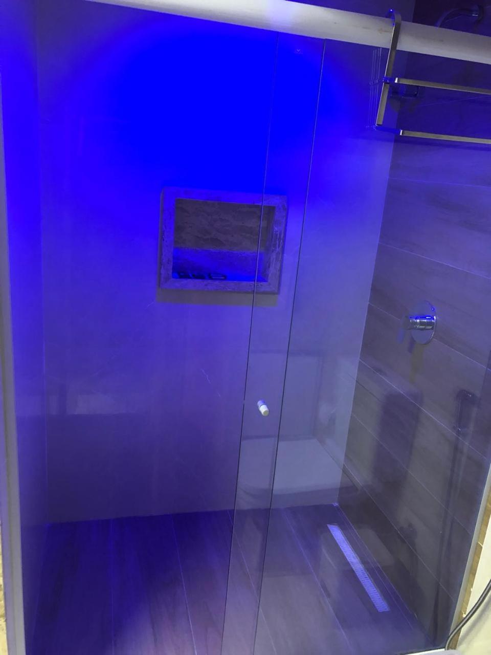 Oito Zero Um - Flat Sol Victoria Marina Apartment ซัลวาดอร์ ภายนอก รูปภาพ